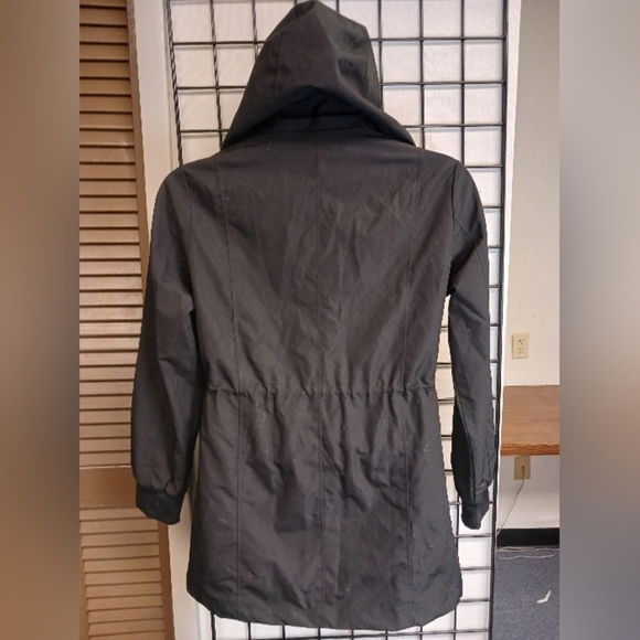 Bloggerlove Black Rain Jacket with Striped Navy Lining SIZE M - Picture 4 of 6